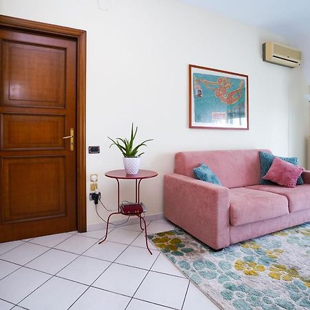 פויג'ה La Casa Di Azzurra Centro Citta Appartamento Fino A 4 Posti Letto E 2 Bagni מראה חיצוני תמונה