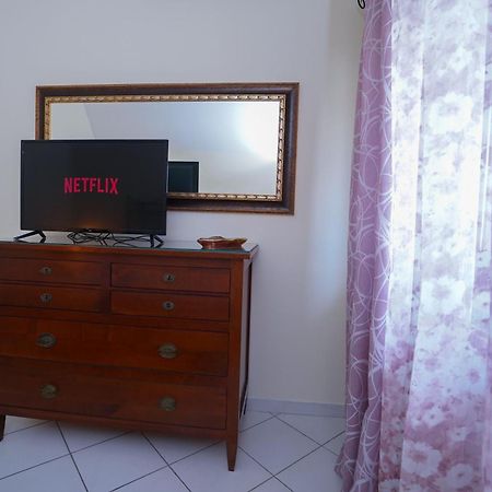 פויג'ה La Casa Di Azzurra Centro Citta Appartamento Fino A 4 Posti Letto E 2 Bagni מראה חיצוני תמונה