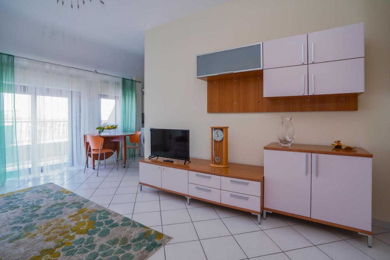 פויג'ה La Casa Di Azzurra Centro Citta Appartamento Fino A 4 Posti Letto E 2 Bagni מראה חיצוני תמונה