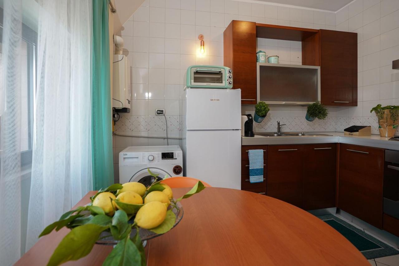 פויג'ה La Casa Di Azzurra Centro Citta Appartamento Fino A 4 Posti Letto E 2 Bagni מראה חיצוני תמונה