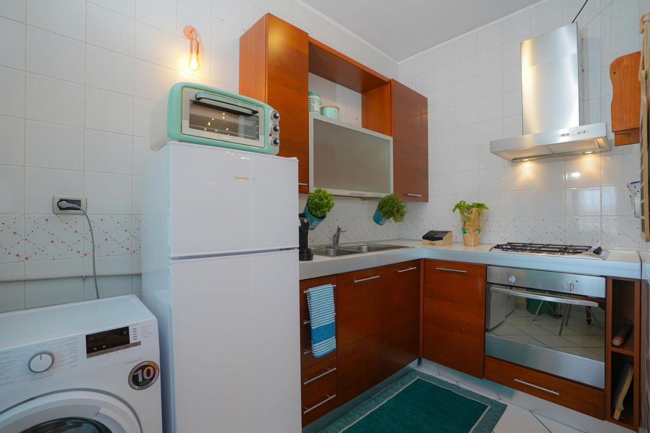פויג'ה La Casa Di Azzurra Centro Citta Appartamento Fino A 4 Posti Letto E 2 Bagni מראה חיצוני תמונה