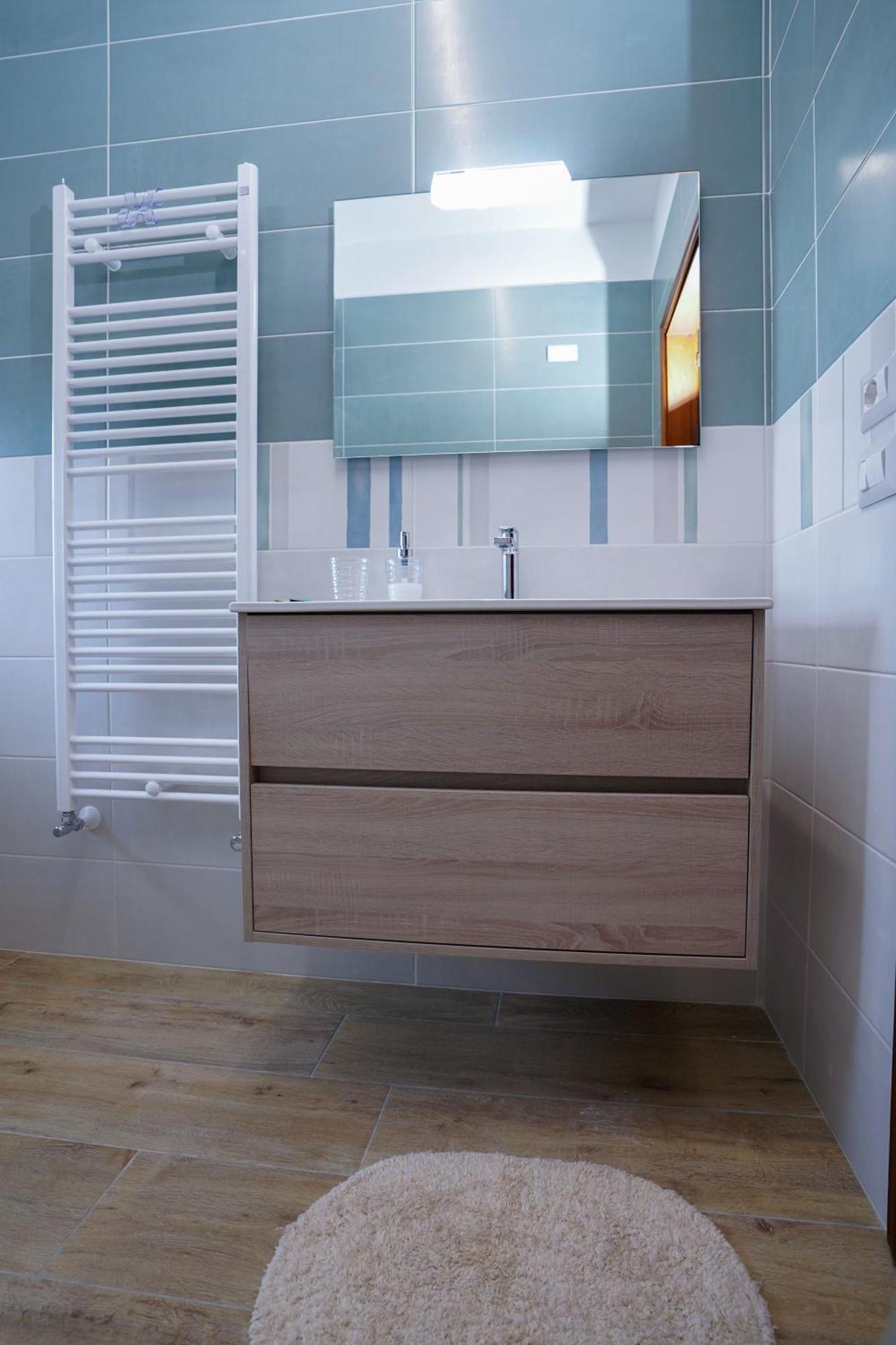 פויג'ה La Casa Di Azzurra Centro Citta Appartamento Fino A 4 Posti Letto E 2 Bagni מראה חיצוני תמונה