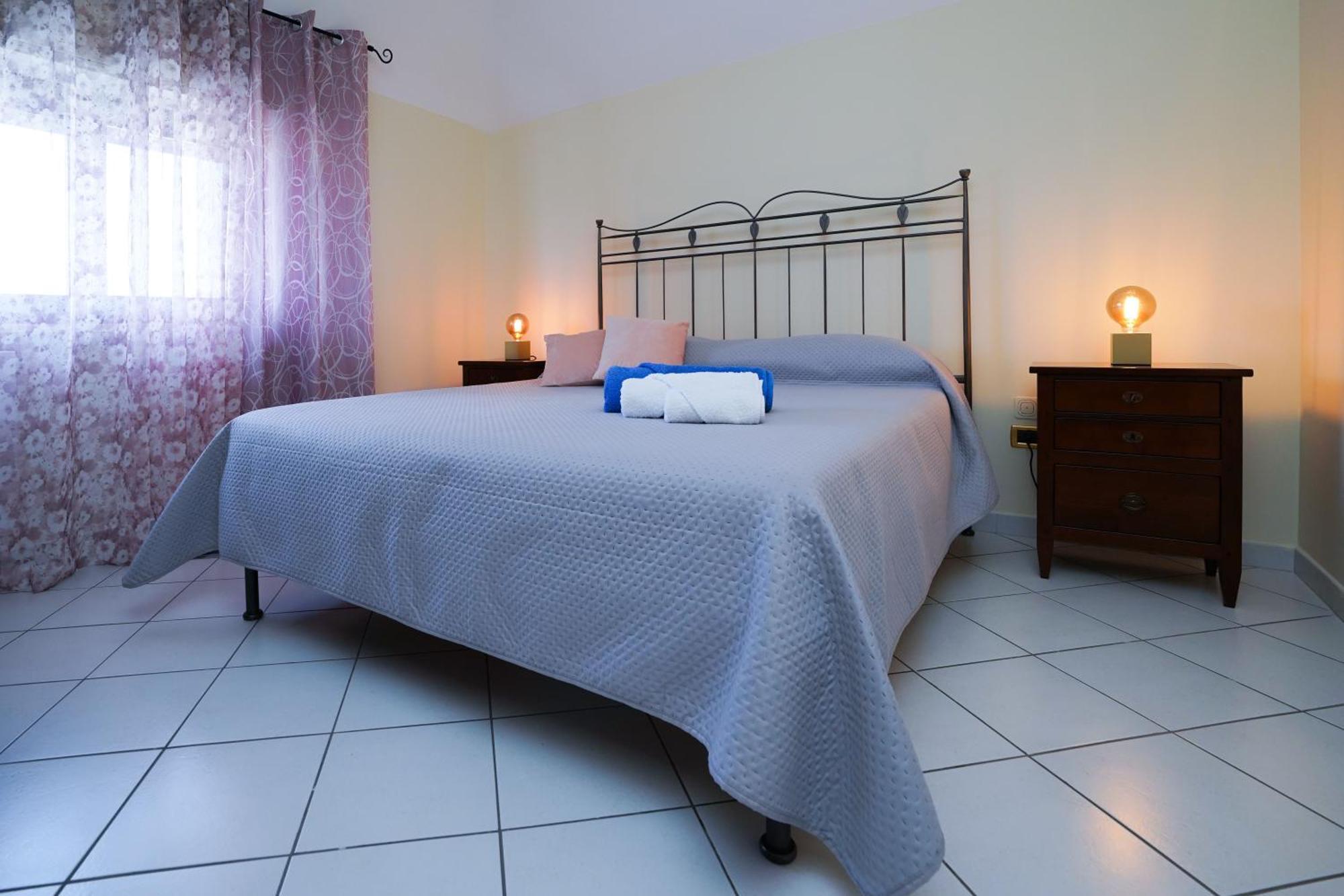 פויג'ה La Casa Di Azzurra Centro Citta Appartamento Fino A 4 Posti Letto E 2 Bagni מראה חיצוני תמונה